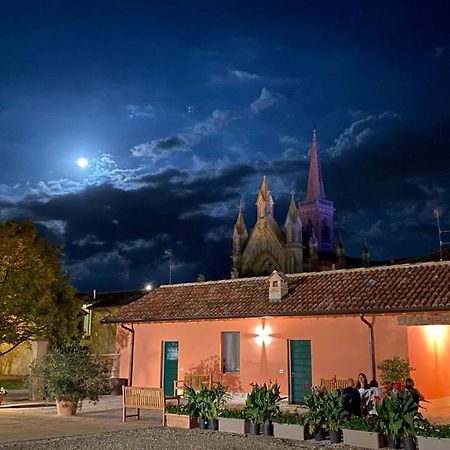 Agriturismo Pizzavacca Villanova sull'Arda Esterno foto