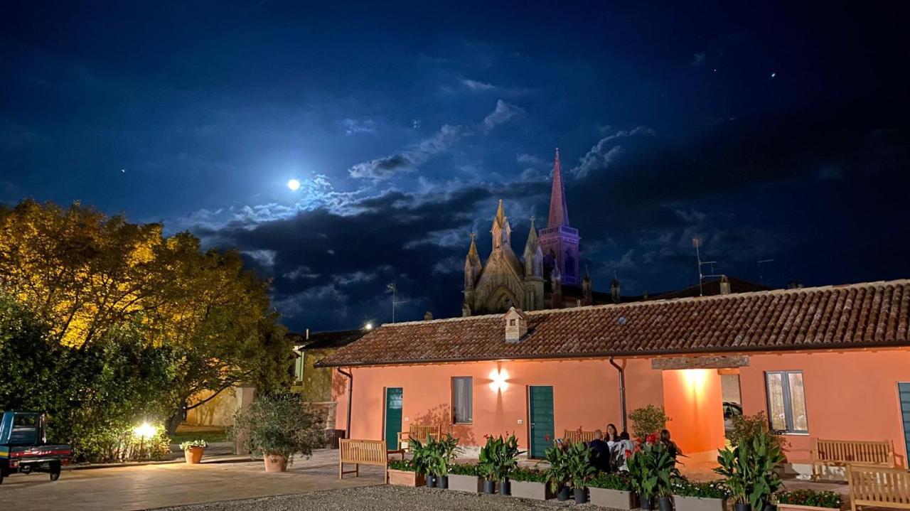 Agriturismo Pizzavacca Villanova sull'Arda Esterno foto