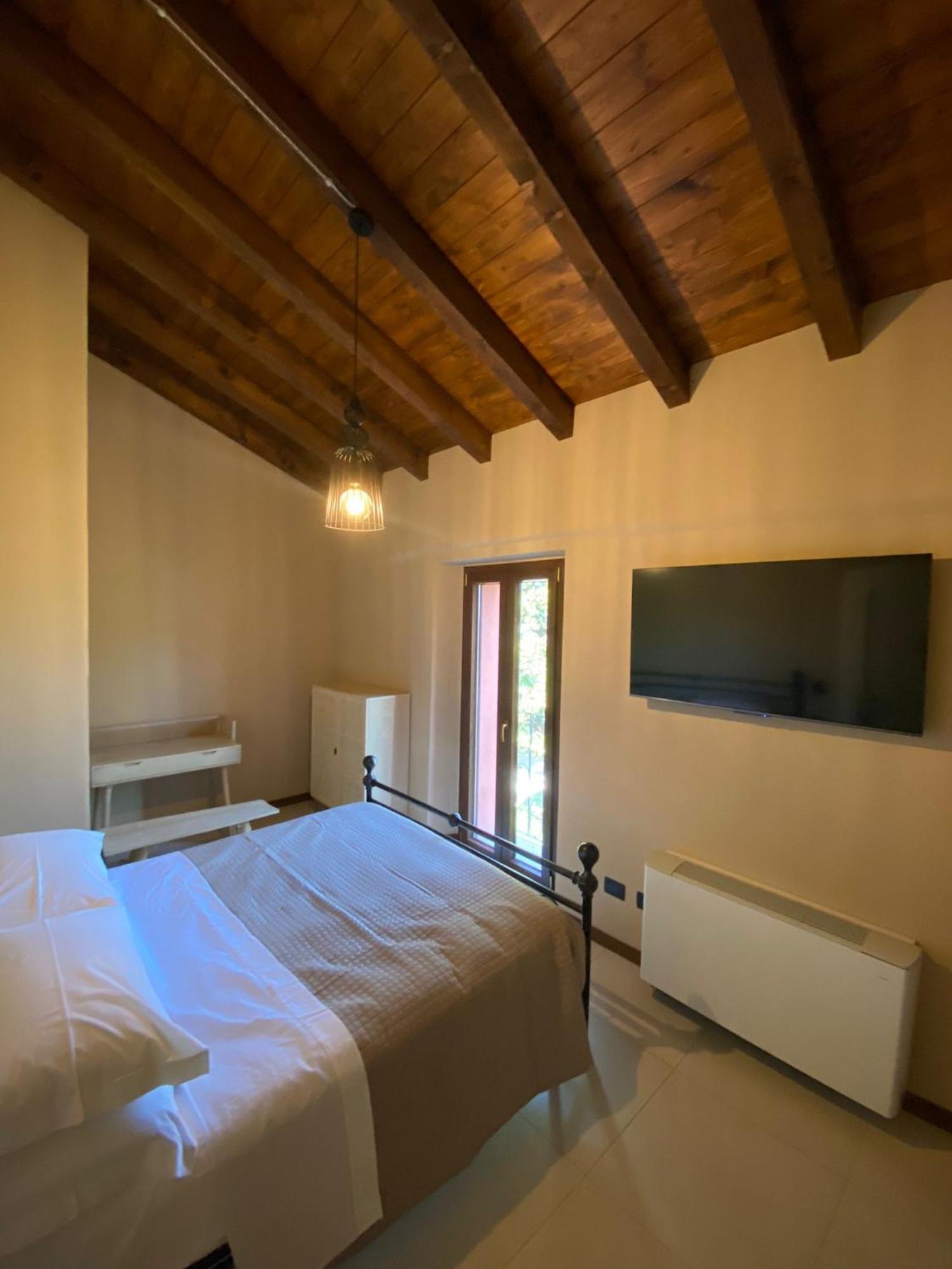 Agriturismo Pizzavacca Villanova sull'Arda Esterno foto